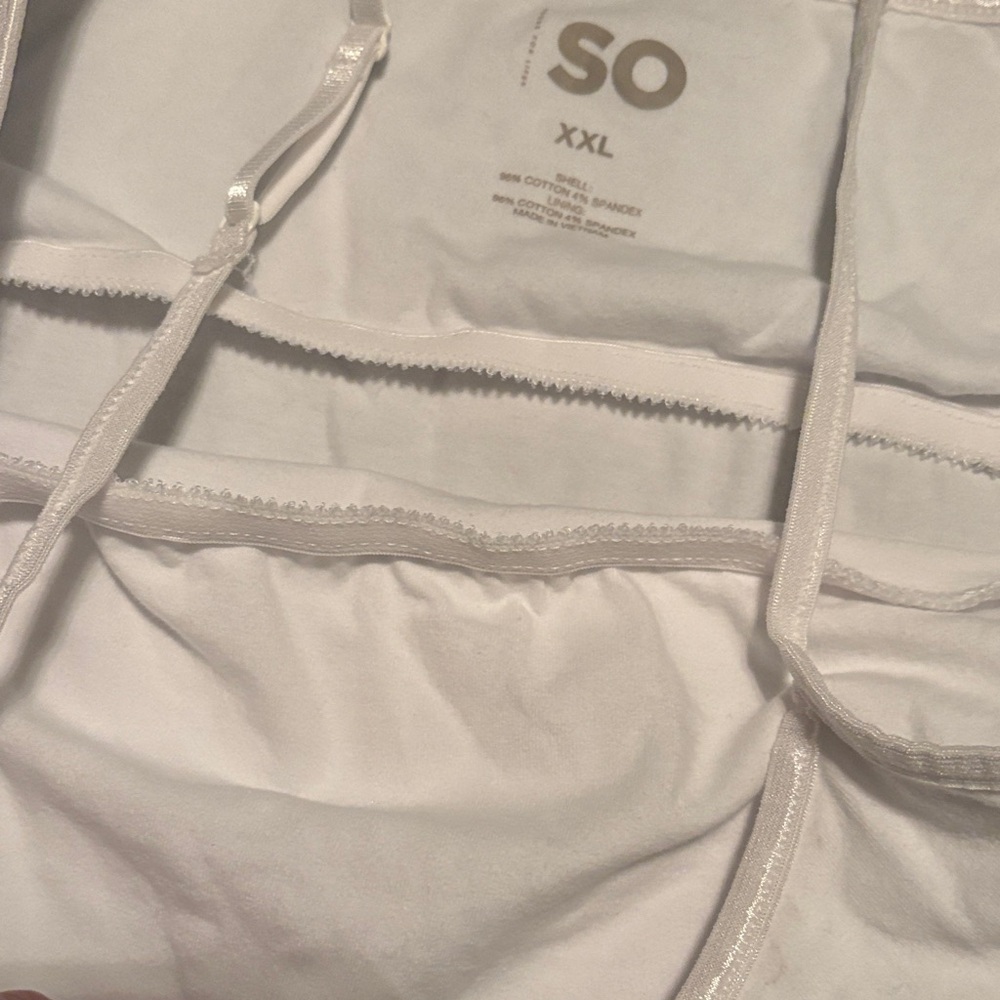 Women's White Spaghetti Strap Top - Picture 4 of 5